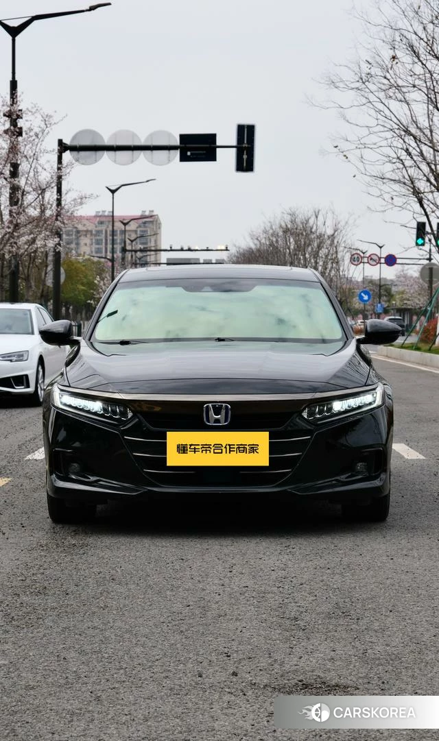 Honda Accord id 3908044 из Китая 10