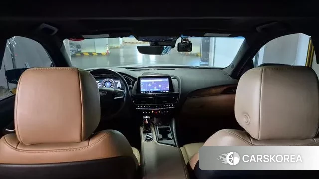 Cadillac CT5 id 3370918 из Кореи 16