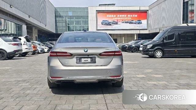 BMW i5 id 4278360 из Китая 14
