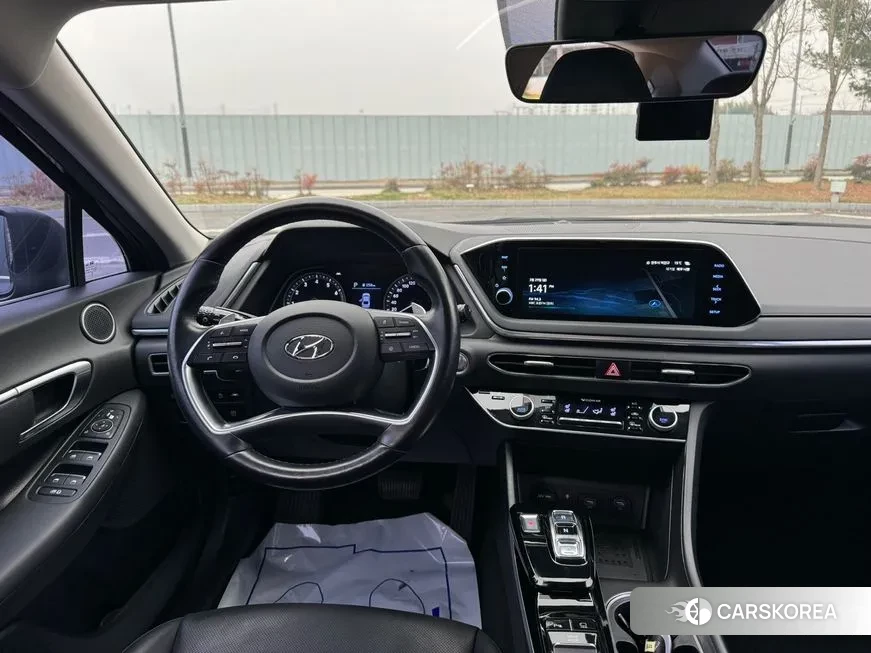 Hyundai Sonata (DN8) id 1625312 из Кореи 17