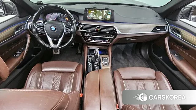 BMW 5 Series (G30) id 3728806 из Кореи 17