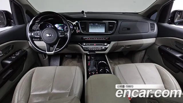 Kia The New Carnival id 2712470 из Кореи 17