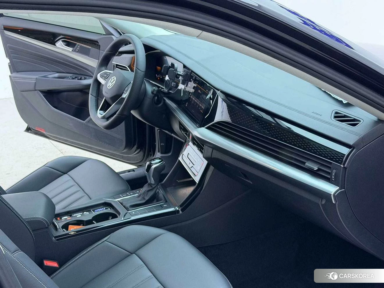 Volkswagen Passat id 4454101 из Китая 21