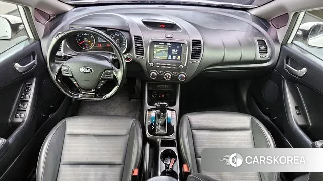 Kia The New K3 id 3308275 из Кореи 17