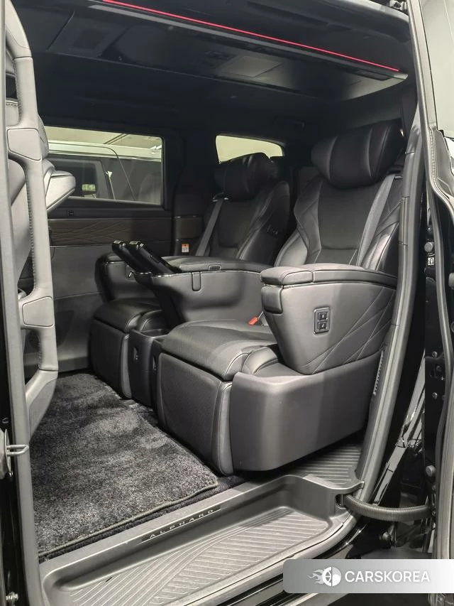 Toyota Elfa id 4257617 из Китая 13