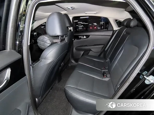 Kia Come New K3 id 3718568 из Кореи 17