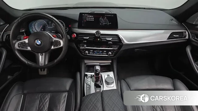 BMW 5 Series (G30) id 3209862 из Кореи 17