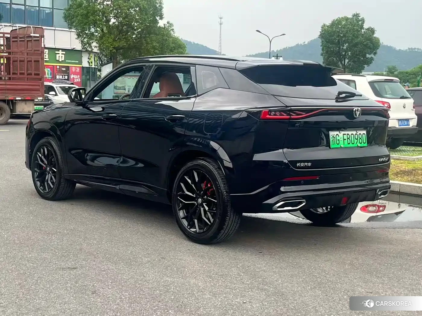Chang'an Changan UNI-Z New Energy id 4570292 из Китая 7