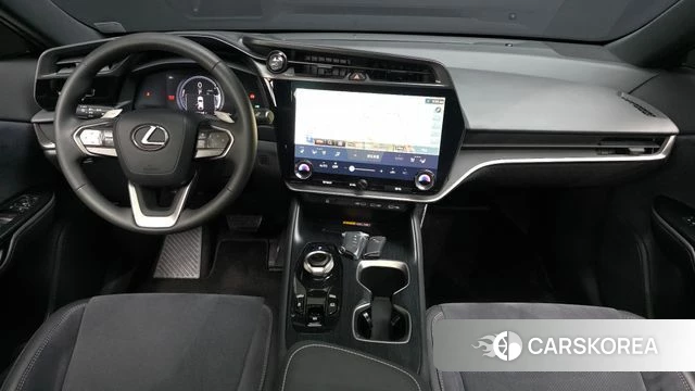 Lexus RZ450e id 4354472 из Кореи 17