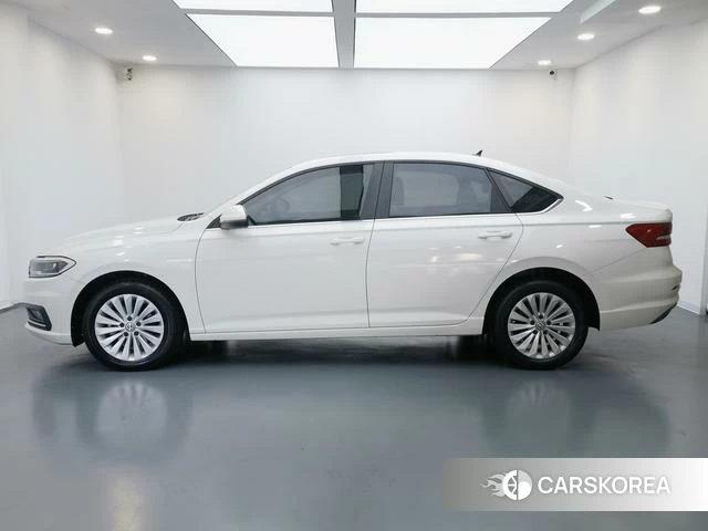 Volkswagen Lavida id 4219278 из Китая 17