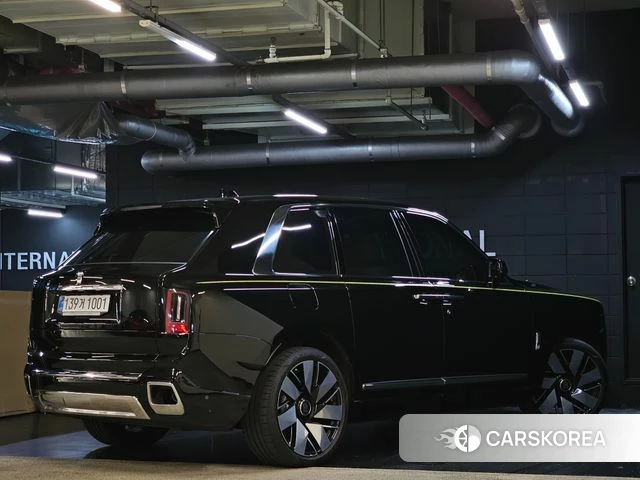 Rolls-Royce Cullinan id 4743904 из Кореи 17