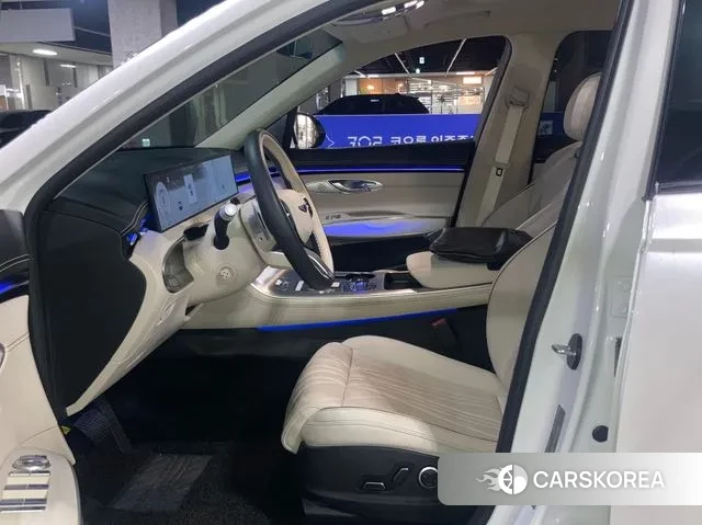 Genesis GV70 id 3347445 из Кореи 17