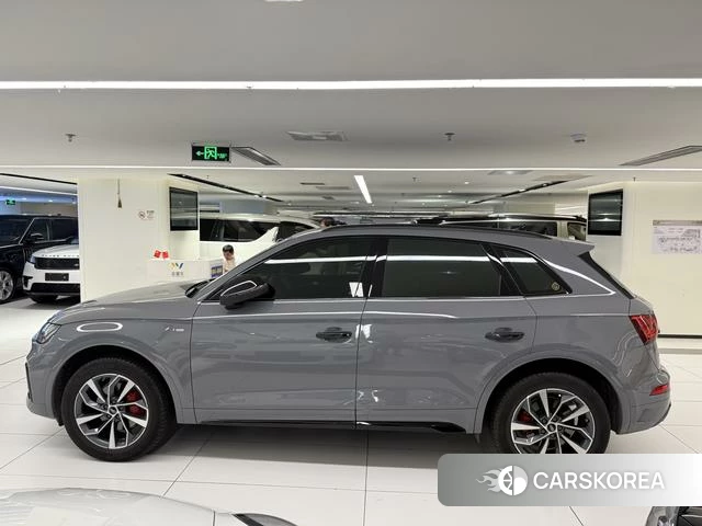Audi Q5L id 4300345 из Китая 15