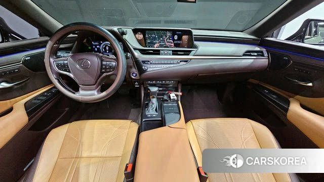 Lexus ES300h 7th generation id 3955546 из Кореи 17