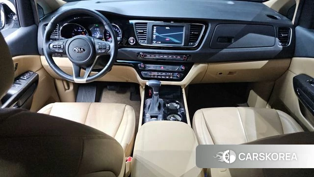 Kia The New Carnival id 4551359 из Кореи 32