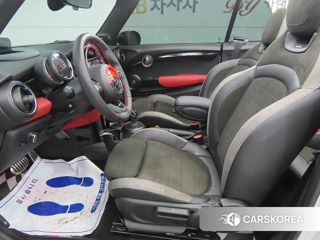 Mini Cooper S Convertible id 4464660 из Кореи 17