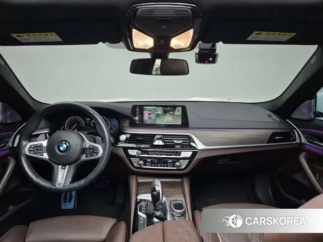 BMW 5 Series (G30) id 3391249 из Кореи 16