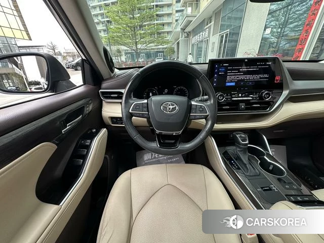 Toyota Highlander id 4276453 из Китая 21