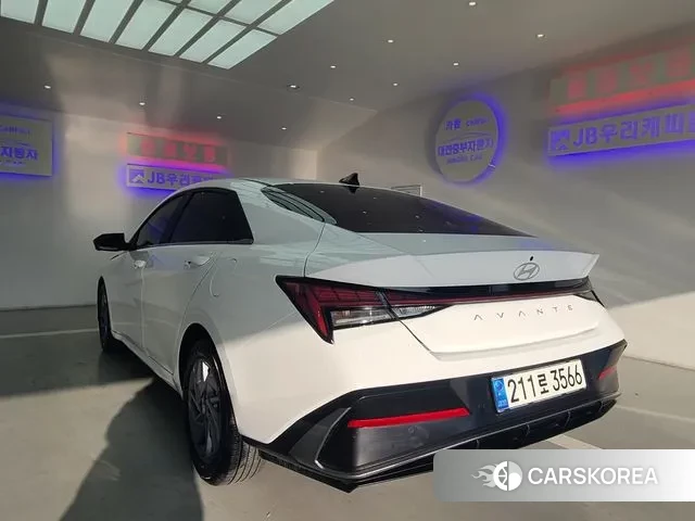 Hyundai The New Avante (CN7) id 3543555 из Кореи 17