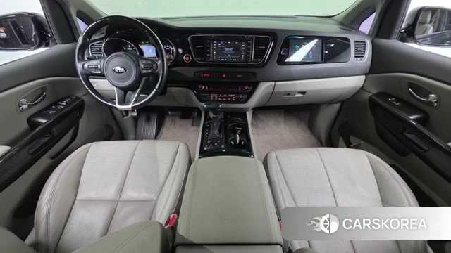 Kia All New Carnival id 4937852 из Кореи 17