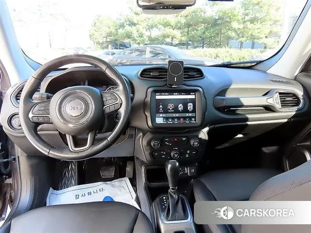 Jeep Renegade id 3329885 из Кореи 17