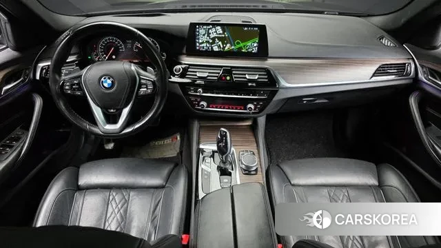 BMW 5 Series (G30) id 3754725 из Кореи 17