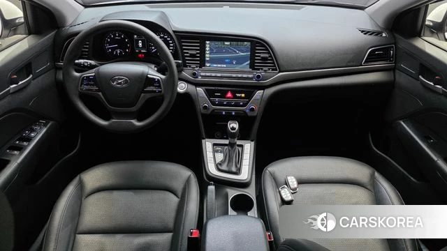 Hyundai Avante AD id 3894265 из Кореи 17