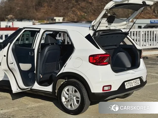 Hyundai Venue id 3439603 из Кореи 17