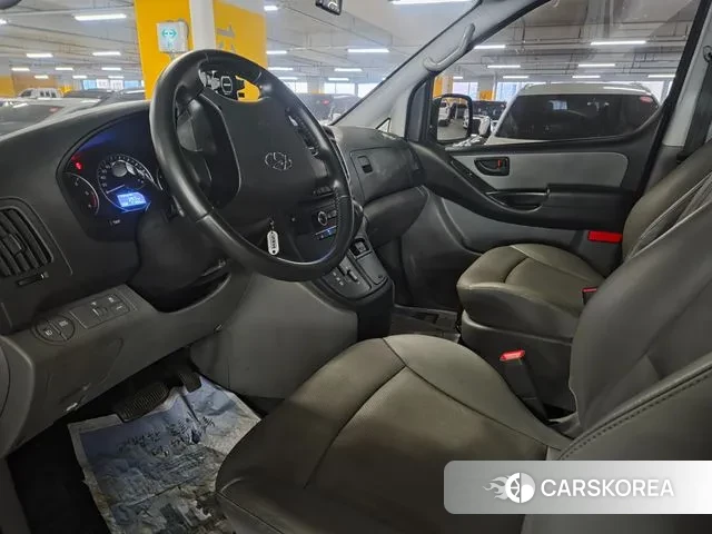 Hyundai The New Grand Starex id 3666426 из Кореи 17