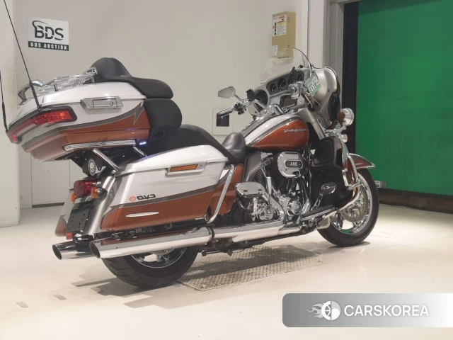 Harley-Davidson Electra Glide FLHTKSE1800 CVO 2014 из Японии, фото 4