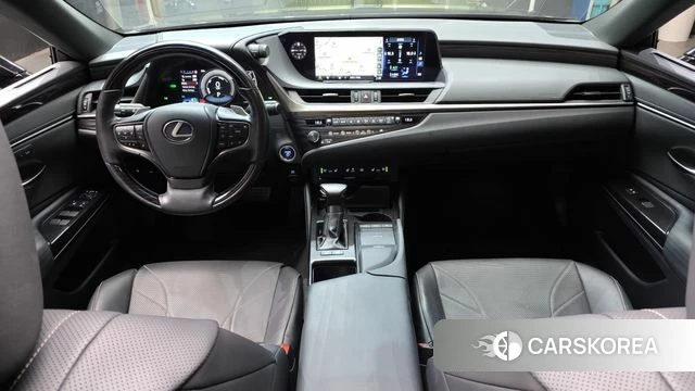 Lexus ES300h 7th generation id 4737347 из Кореи 29