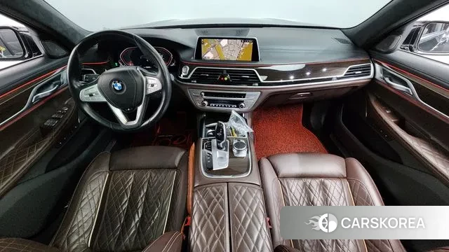 BMW 7 Series (G11) id 3759842 из Кореи 17