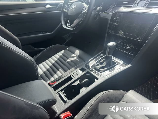 Volkswagen Magotan id 4265852 из Китая 12