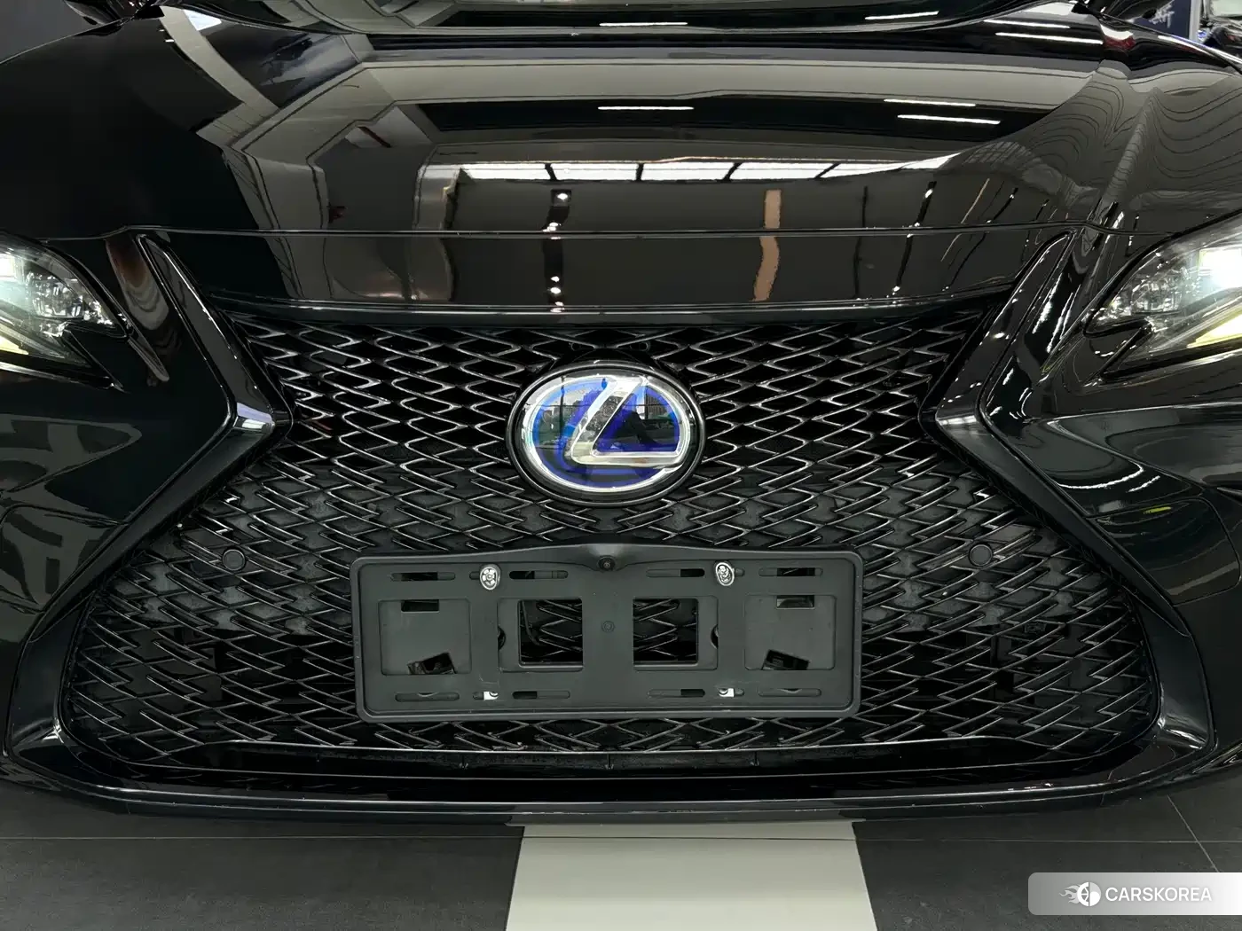 Lexus ES id 4679660 из Китая 27
