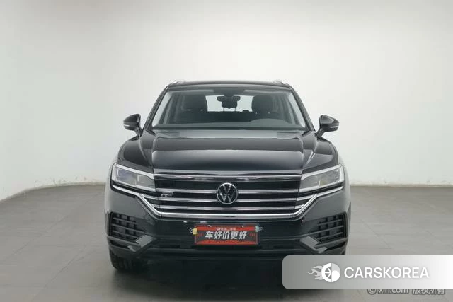 Volkswagen Touareg id 4210708 из Китая 21