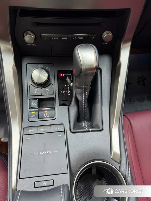 Lexus NX id 4239105 из Китая 28