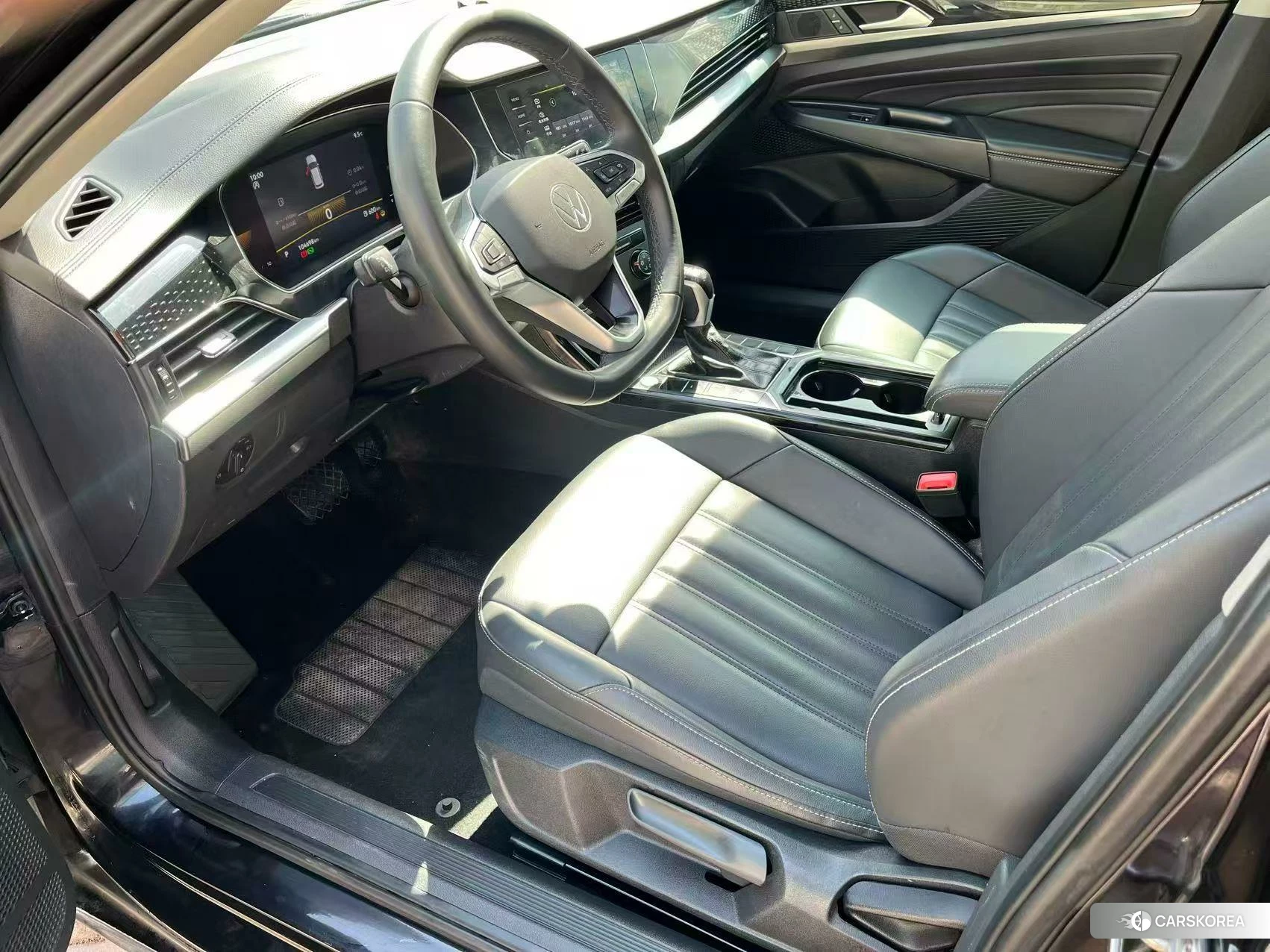 Volkswagen Passat id 4468035 из Китая 7