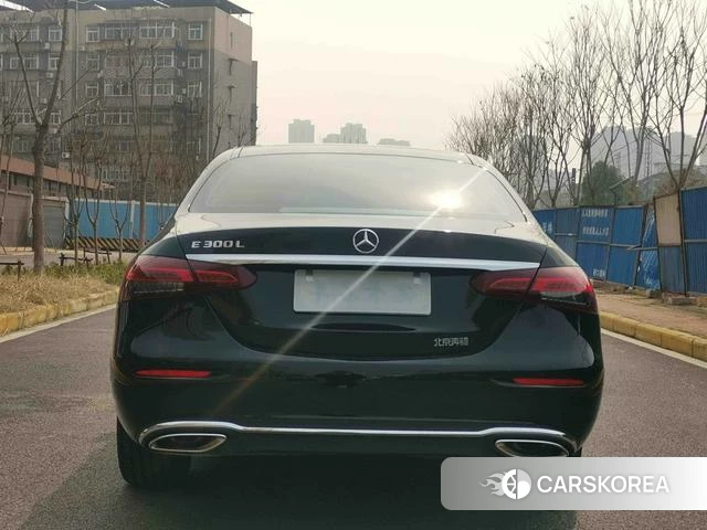 Mercedes-Benz E-class id 4265507 из Китая 8