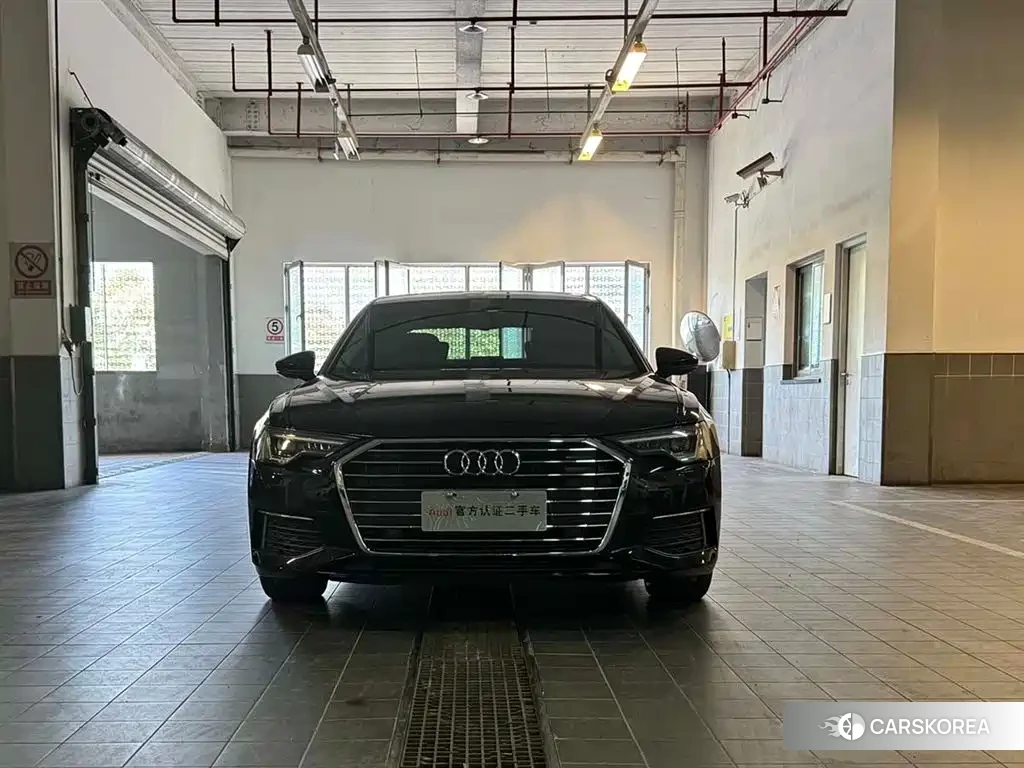 Audi A6L id 4546697 из Китая 13