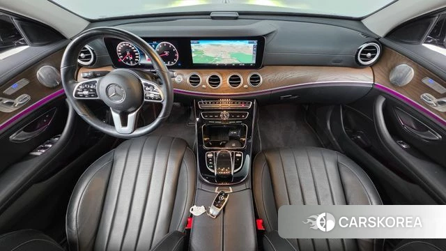 Mercedes-Benz E-Class W213 id 4658356 из Кореи 34