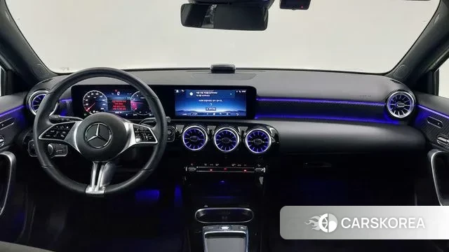 Mercedes-Benz A-Class W177 id 3041225 из Кореи 17