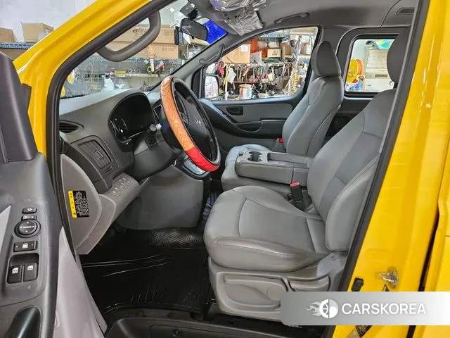 Hyundai The New Grand Starex id 3695548 из Кореи 17