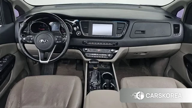 Kia The New Carnival id 3391646 из Кореи 17