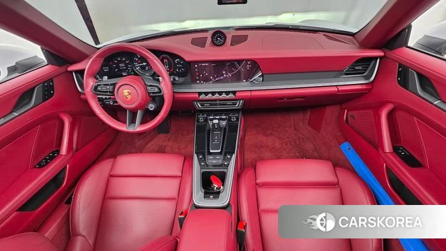 Porsche 911(992) id 4649976 из Кореи 30