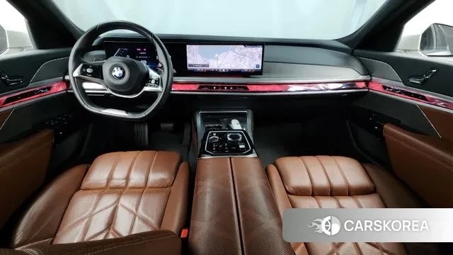 BMW 7 Series (G70) id 3670437 из Кореи 17