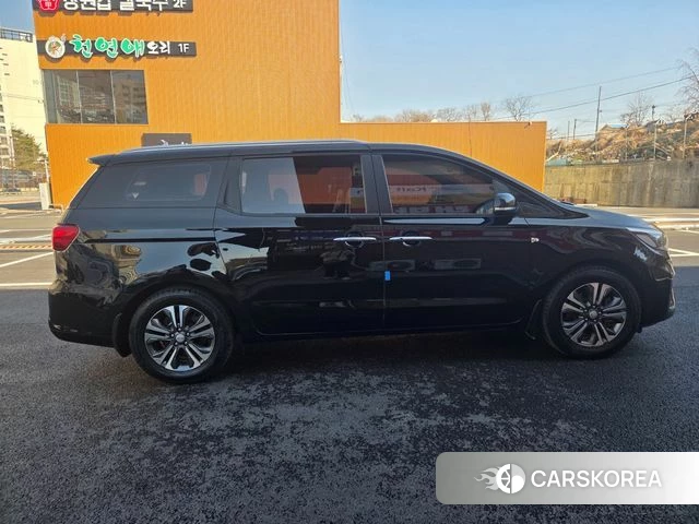 Kia The New Carnival id 3814472 из Кореи 17
