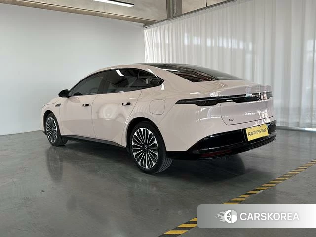 Nissan N7 id 4307130 из Китая 17