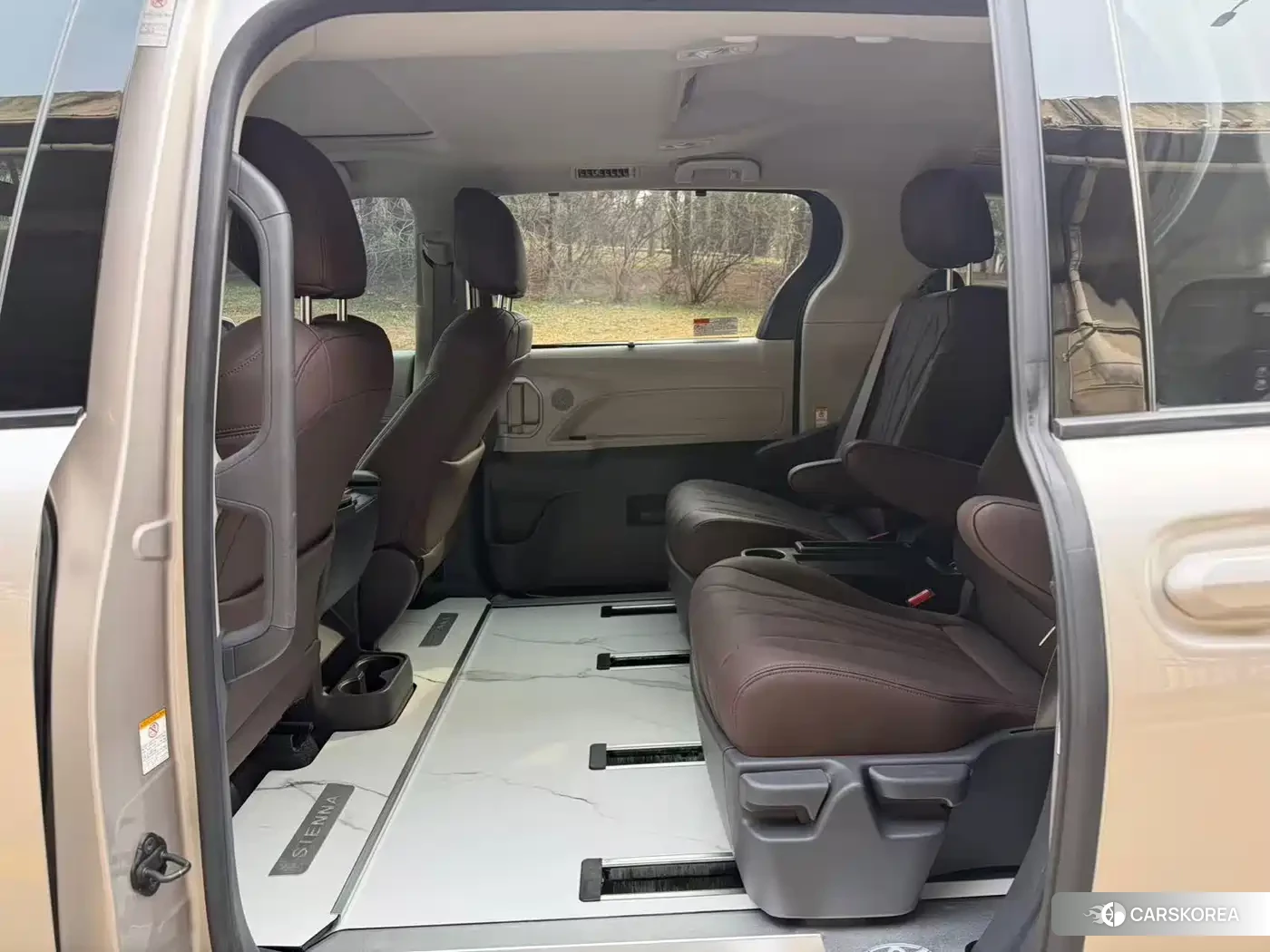 Toyota Sienna id 4589492 из Китая 13