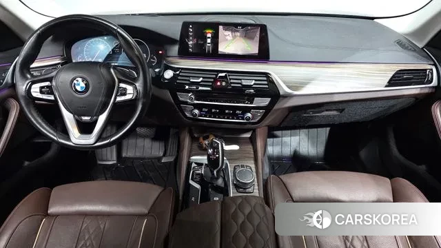 BMW 5 Series (G30) id 3772647 из Кореи 17