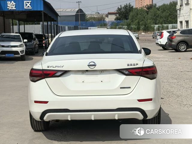 Nissan Xuan Yi id 4334963 из Китая 7